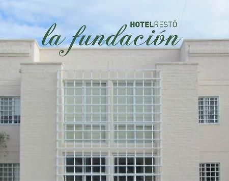 Hotel La Fundacion Хенераль-Рока Екстер'єр фото